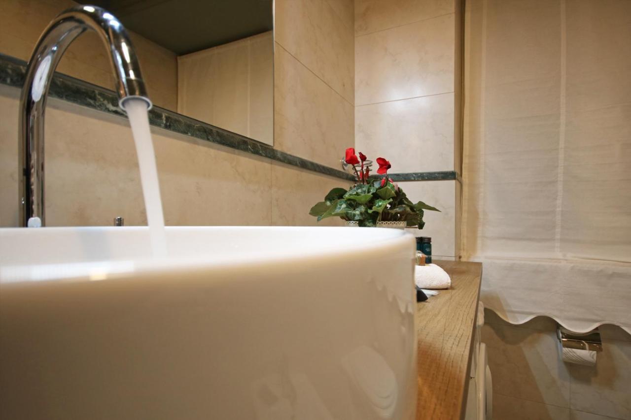 Boschetto Monti Apartment โรม ภายนอก รูปภาพ